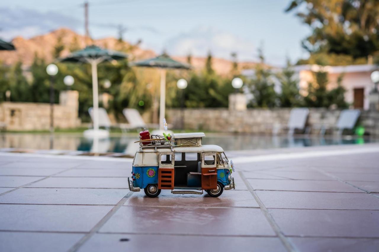 Dimitris Villa Hotel Matala Buitenkant foto