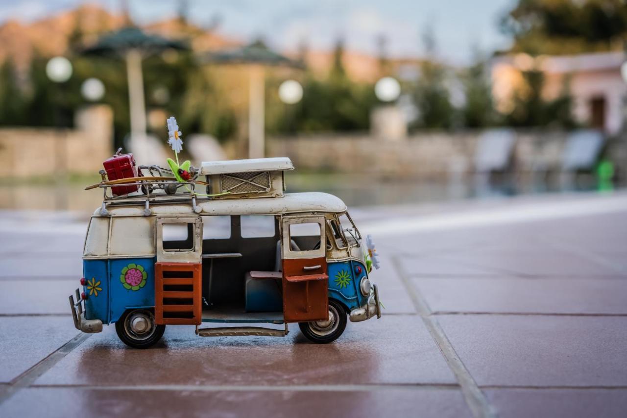 Dimitris Villa Hotel Matala Buitenkant foto