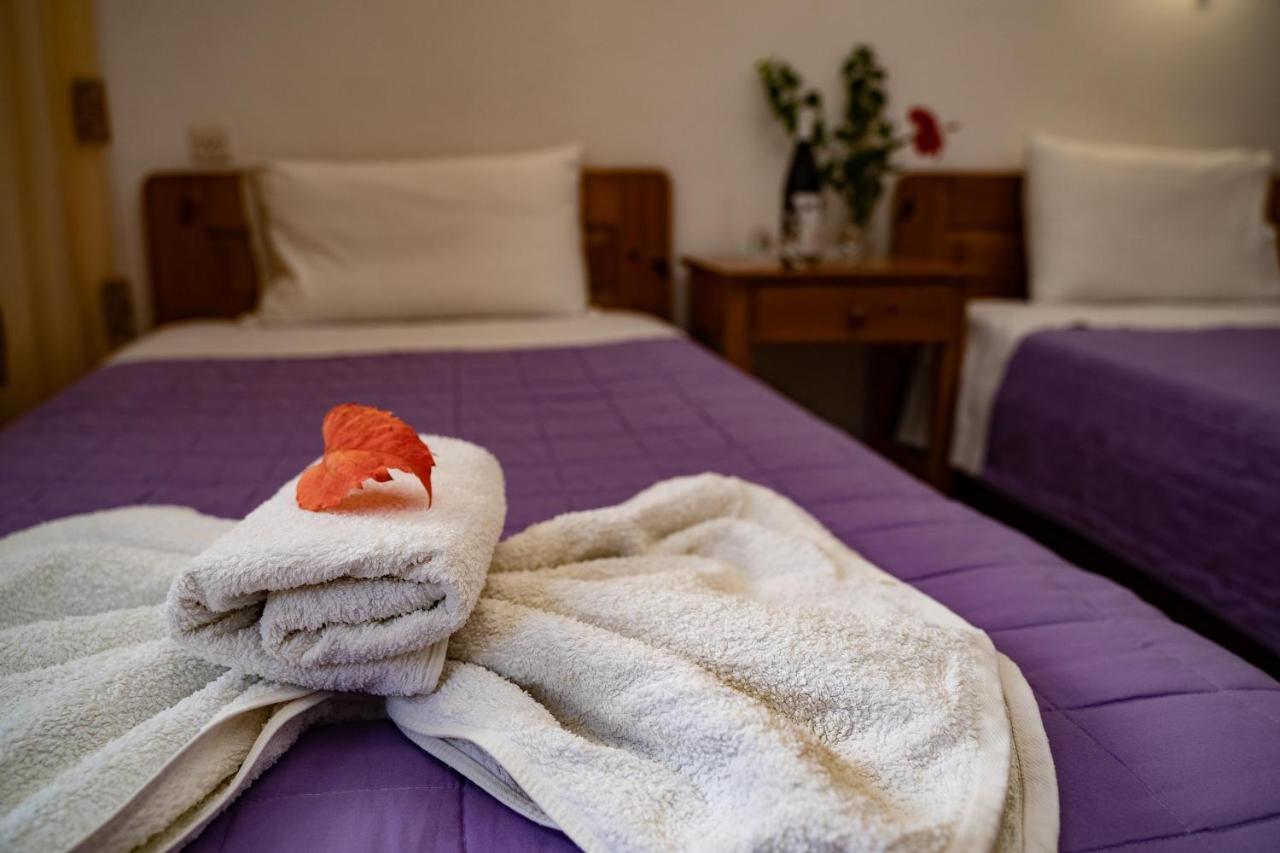 Dimitris Villa Hotel Matala Buitenkant foto